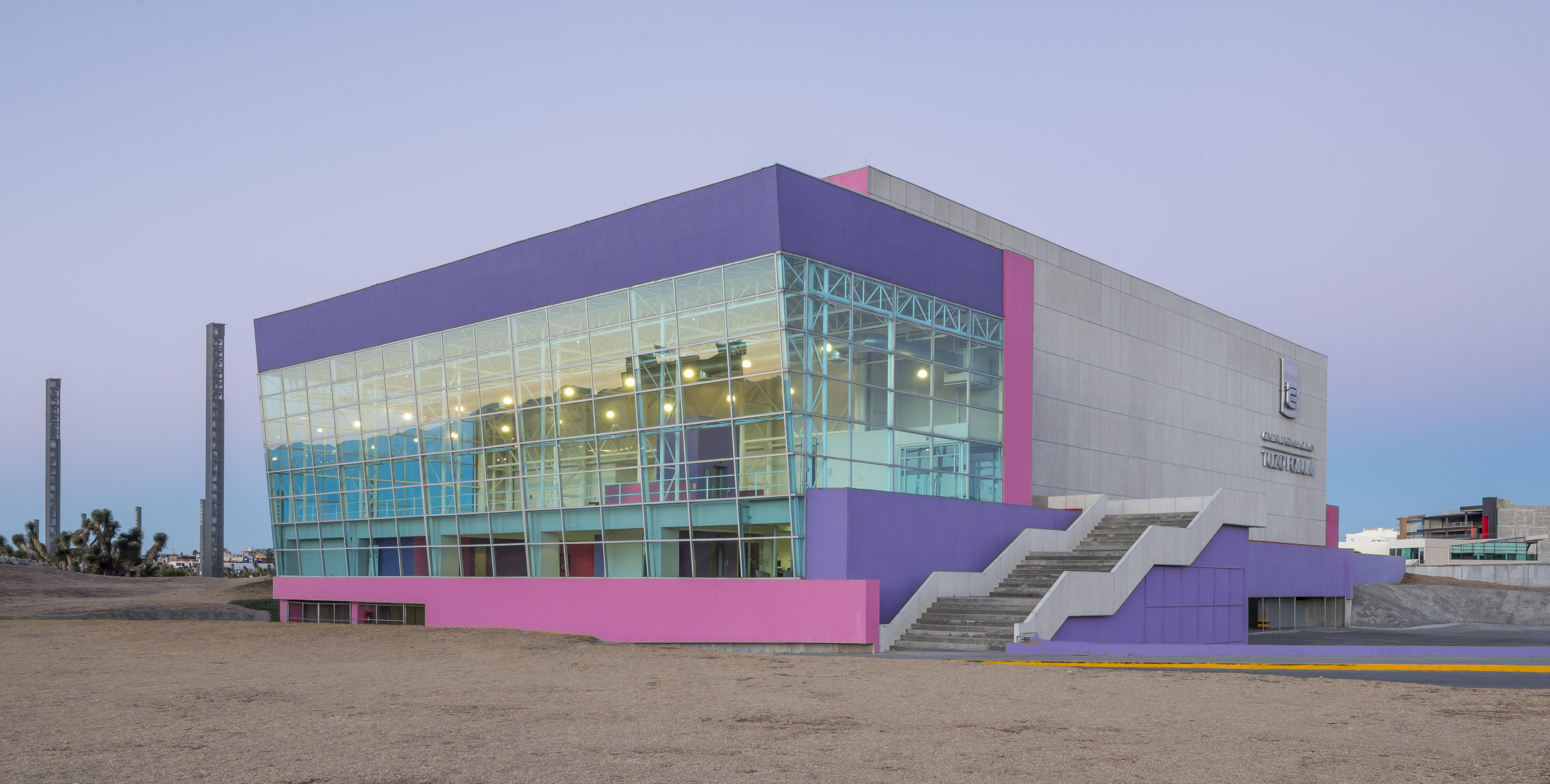 Camino Real Pachuca Ξενοδοχείο Εξωτερικό φωτογραφία The Cultural Center of the University of La Rioja