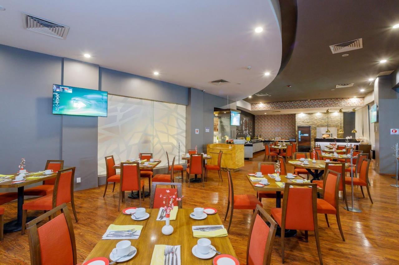 Camino Real Pachuca Ξενοδοχείο Εξωτερικό φωτογραφία The restaurant